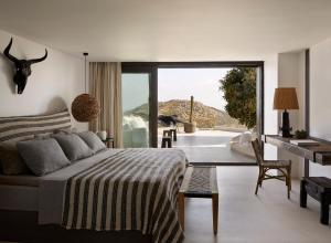Panoptis Two Bedroom Villa with Private Pool room in Myconian Panoptis Escape a member of Small Luxury Hotels of the World
