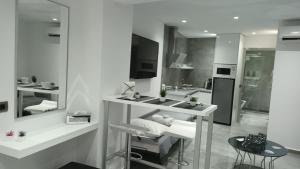 KM LUXURY APART DOWNTOWN