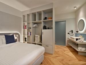 URBANAUTS STUDIOS Fillgrader