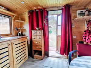 Campings La Roulotte du Cagire - 4 pers - Pyrenees : photos des chambres