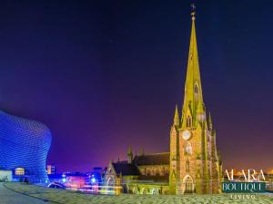 Luxury 3 Floor Townhouse Birmingham - Alara Boutique Living