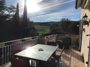 Villas Maison de famille avec superbe exterieur : photos des chambres