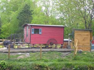 Domaine de Valmeray la roulotte dElise