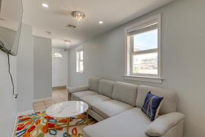 Lovely Abode Walk to Seaside Heights Boardwalk!