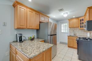 Lovely Abode Walk to Seaside Heights Boardwalk!