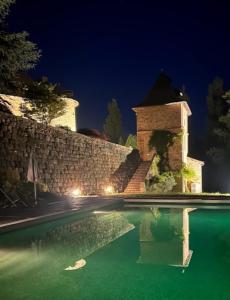 Villas Castle in the beautiful French countryside with all modern comfort : photos des chambres