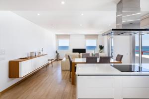 Centralgarve - Beachfront with Pool Penthouse