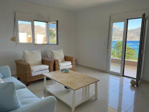 Locals Apartment Karpathos