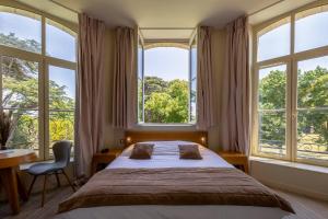 Hotels Hotel et SPA du Chateau : photos des chambres