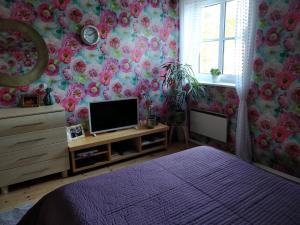 Rosy Apartment near Kuressaare Castle