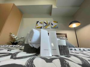 Luxe 1BR w Balcony @ Uptown Parksuites