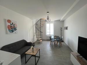 Appartements 180B - Duplex T2 Tout Confort - Wifi Netflix : photos des chambres