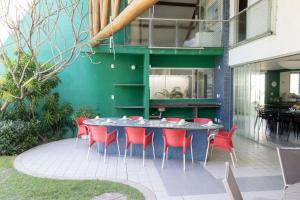 Casa pé na areia com garagem na Praia de Guarajuba