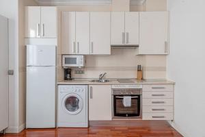Modern apartment in Chueca INF3Iz4