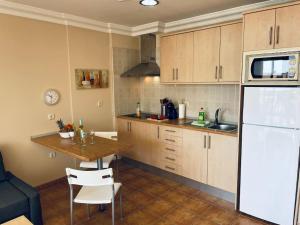 Seaview Apartment near Yumbo