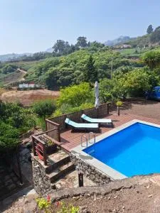 CASA RURAL CON PISCINA PRIVADA El ROBLE - Мойя
