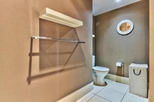 The Icon Apartment 1204