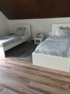 Appartements Location T4 110m2 : photos des chambres