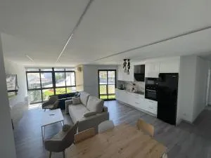 LA Lujuria - A Medorra