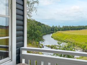 6 person holiday home in MELLERUD-By Traum