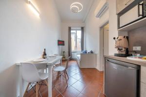 VIA EMILIA CENTRO - Stupendo appartamento a Modena