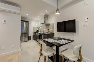 77 St-Vallier Apparts Hôtel