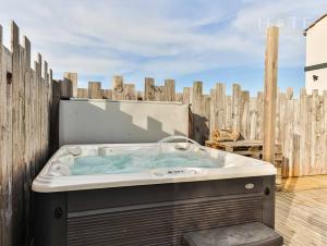 Maisons de vacances Villa - jacuzzi - cadre splendide - animaux acceptes : photos des chambres