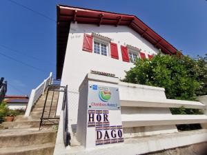 Chambres d hôtes  HOR DAGO  près de la gare d Hendaye avec le petit-déjeuner et des vélos