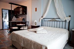 Vasilaras Hotel Agistri Greece