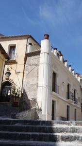 Appartamento indipendente vacanze a Palazzo Lupis