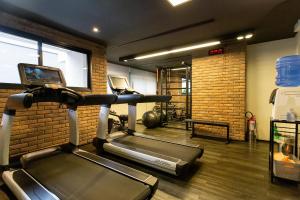 Condomínio na Vila Madalena com lazer e garagem