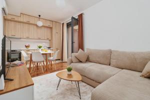 Horizon Bay with Sea View