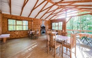 1 Bedroom Stunning Home In Suleczyno