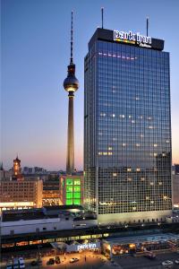 4 hvězdičkový hotel Park Inn by Radisson Berlin Alexanderplatz Berlín Německo