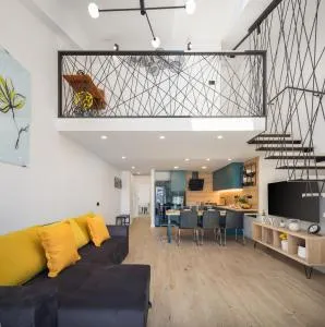 Modern suite Beleca near Split - Синь