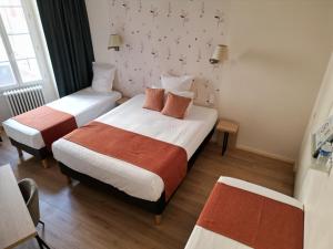 Hotels Hotel les Platanes : Chambre Quadruple Standard