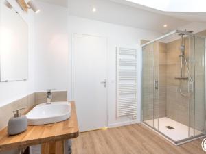 Maisons de vacances Gite Autheuil-en-Valois, 6 pieces, 12 personnes - FR-1-526-39 : photos des chambres