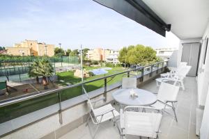 J Tramuntana Planet Costa Dorada