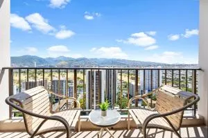 Stunning Mountain View Condo, Near Beach with Parking - Niu
