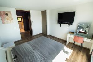 Villas SUD VILLA DE LUXE - 10 MN DES PLAGES - JACUZZI - COUPE DU MONDE de RUGBY : photos des chambres