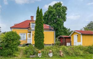 Amazing Home In Motala With Internet And 1 Bedrooms