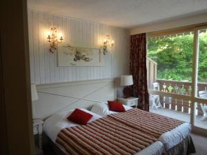 Hotels Le Verseau : photos des chambres