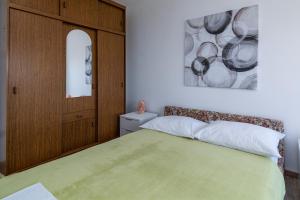 Apartments by the sea Klenovica, Novi Vinodolski - 5557