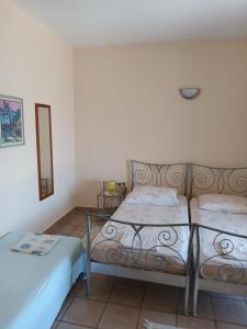 Apartments by the sea Seget Vranjica, Trogir - 1051