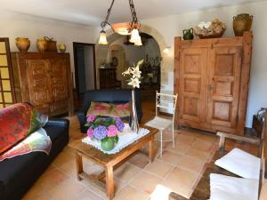 Maisons de vacances Gite Saint-Igest, 8 pieces, 12 personnes - FR-1-601-447 : photos des chambres