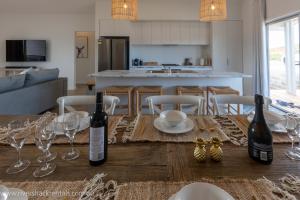 Pina Colada Shack-40 Marina Way