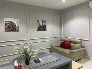 Mama D’Palace Homestay @ I-city Residence, Shah Alam