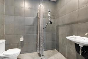 Vibes Samui Hostel and Cafe