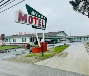 Wiebe Motel