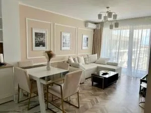 GLIM SUITE - Sîntandrei